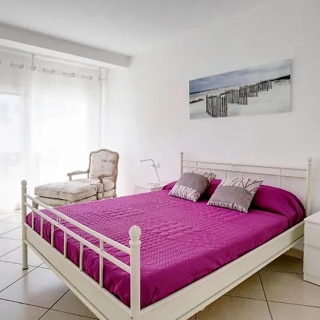 By Interhome